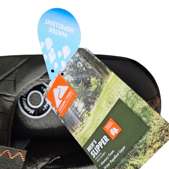 Men's Ozark Trail Memory Foam Slippers, Size 9 - Picture 6 of 7